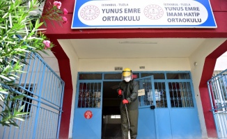 Tuzla'da okullar dezenfekte edildi
