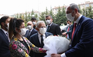 Abdulhamit Gül'den Kayseri Büyükşehir'e ziyaret