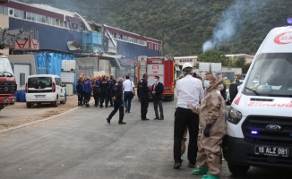 GÜNCELLEME 2 - Bursa'da kimya fabrikasında meydana gelen patlamada 1 işçi öldü, 6 işçi yaralandı