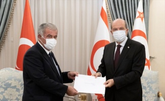 KKTC Cumhurbaşkanı Tatar, Meclis Başkanı Sennaroğlu ve Başbakan Saner'i kabul etti