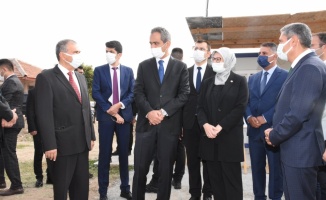 Milli Eğitim Bakanı Özer, Balıkesir Valiliği ziyaretinde açıklamalarda bulundu: