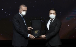 Trakya Üniversitesi Araştırma Görevlisi Akdoğan, YÖK Üstün Başarı Ödülü'nü kazandı