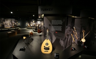 Bursa'daki müze notaların dilini dünyanın enstrümanıyla geleceğe taşıyor