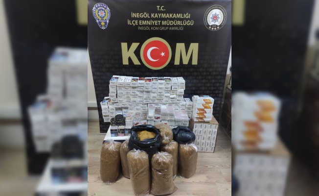 Bursa’da gümrük kaçağı tütün ürünlerin satışını yapan 2 kişi gözaltına alındı