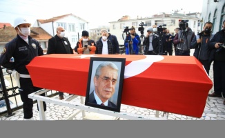 Eski İçişleri Bakanı Hasan Fehmi Güneş, Sakarya'da son yolculuğuna uğurlandı