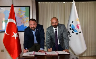 İzmir Çiğli Belediyesi, Harita ve Kadastro Mühendisleri ile protokol imzaladı 