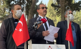Kocaeli'de şehit aileleri İYİ Partili Türkkan'ı kınadı