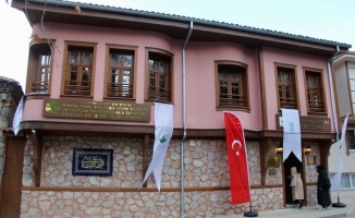 Bursa'da Tasavvuf Kültürü ve Edebiyatı Kütüphanesi açıldı
