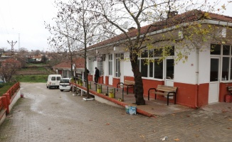Edirne'de Kovid-19 vakalarının arttığı köyde 