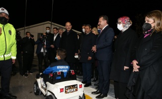 İçişleri Bakanı Soylu, AK Parti Balıkesir İl Başkanlığını ziyaret etti: