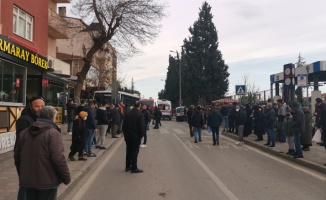 Kocaeli'de özel halk midibüsünün çarptığı 3 yaya yaralandı
