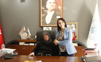 Pazaryeri Belediye Başkanı Tekin, makam koltuğunu engelli vatandaşa devretti