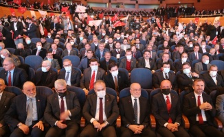 Saadet Partisi Genel Başkanı Karamollaoğlu, Bursa'da konuştu: