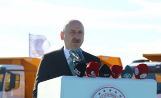 Ulaştırma ve Altyapı Bakanı Karaismailoğlu, Tekirdağ'da açılış töreninde konuştu: