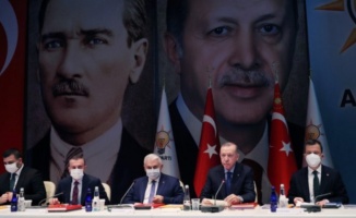 AK Parti Sözcüsü Ömer Çelik: "Diplomatik girişimleri sürdüreceğiz"
