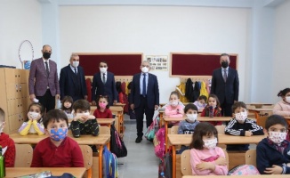 Başkan Büyükkılıç'dan İlmiye- Ahmet Büyükkılıç İlkokulu'na ziyaret 