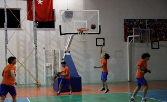 Bursa İnegöl Basketbol takımı potada tarih yazıyor 