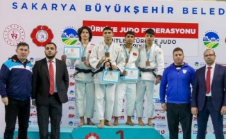 Bursa Osmangazili judocular 'Ümitler'e damga vurdu