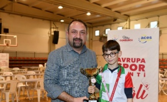 İzmir Çiğli'de Satranç Turnuvası heyecanı