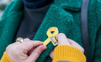 KAÇUV Çocukluk Çağı Kanseri Farkındalık Günü'nde İstanbul'da  "#sarıyıfarket" diyor