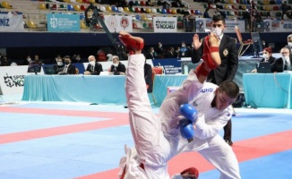 Karatenin şampiyonları Kocaeli’de