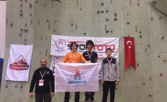 Spor Tırmanış Türkiye Şampiyonası’nda Mustafa Sacit Sümer Türkiye 2'ncisi oldu 