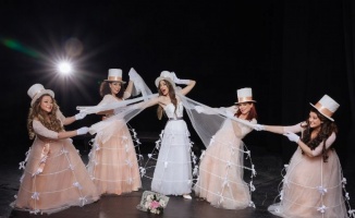 Bursa Balkan Tiyatroları Festivali'nde 'Düğün' zamanı