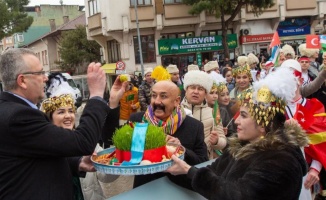 Bursa'da Nevruz coşkusu ilçelerde yaşatılıyor