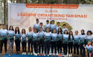 Bursa İnegöl Oryantiring sporcuları 13 madalyayla döndü 