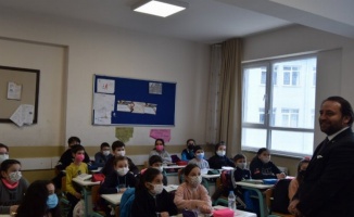 Bursa Orhangazi'de eğitime yakın mercek