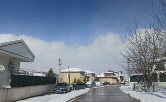 İzmit Belediyesinin kar timi kapalı cadde ve sokak bırakmadı
