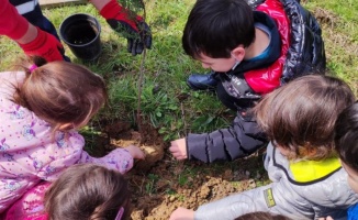 Kocaeli İzmit Belediyesi minik öğrencileri  doğayla buluşturdu