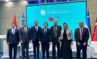 Taşkent’te “Türkiye-Özbekistan” paneli