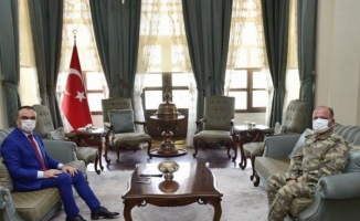 Tuğgeneral Oruçoğlu’ndan, Vali Soytürk'e ziyaret