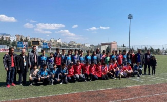 U-14'te şampiyon olan takım Kilis Belediyespor oldu 
