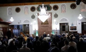 Ayasofya Camii İmam Hatibi Muştuer, Bursa İnegöl’de teravih kıldırdı