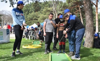 Bursa'da otizme sporlu farkındalık