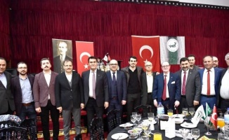 Bursa Osmangazi'de Batı Trakya camiası iftarda buluştu
