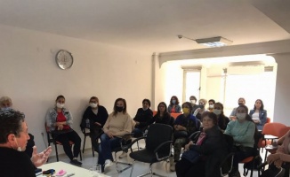 İzmir Çiğlili kadınlar dijital mecraya adım atıyor