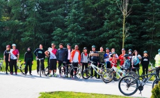 İzmit Belediyesi, bisiklet turu ile otizme dikkat çekti