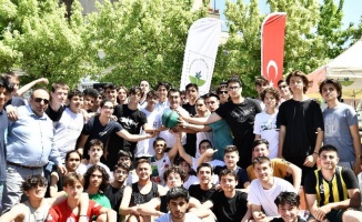 Bursa Osmangazi’de basketbol coşkusu