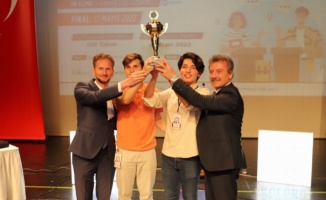 Bursa ulusal münazaranın şampiyonu 'Mimoza' oldu