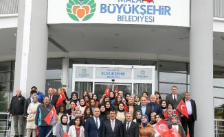 Malatya'dan Çanakkale'ye 41 öğrenci 