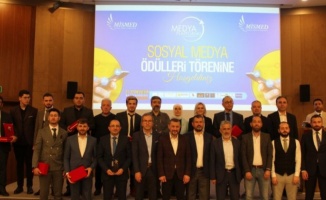 Nevşehir'de 'sosyal medya' çalıştaylı ödül töreni