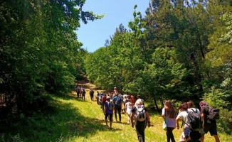Trakya Üniversitesi ve Sardos Gençlik yürüyüş yaptı 