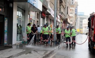 Nevşehir Belediyesi'nden toz temizliği