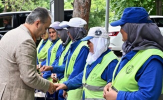 Bursa'yı yeşillendiren ekiple bayramlaşıldı