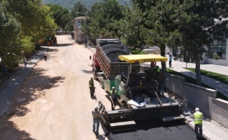Bursa Yıldırım'da yollar asfaltlanıyor