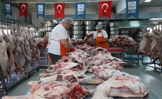 İstanbul Üsküdar'da 50 ton kurban eti dağıtıldı