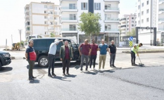 Diayarbakır'da 40 derece havada sıcak asfalt!